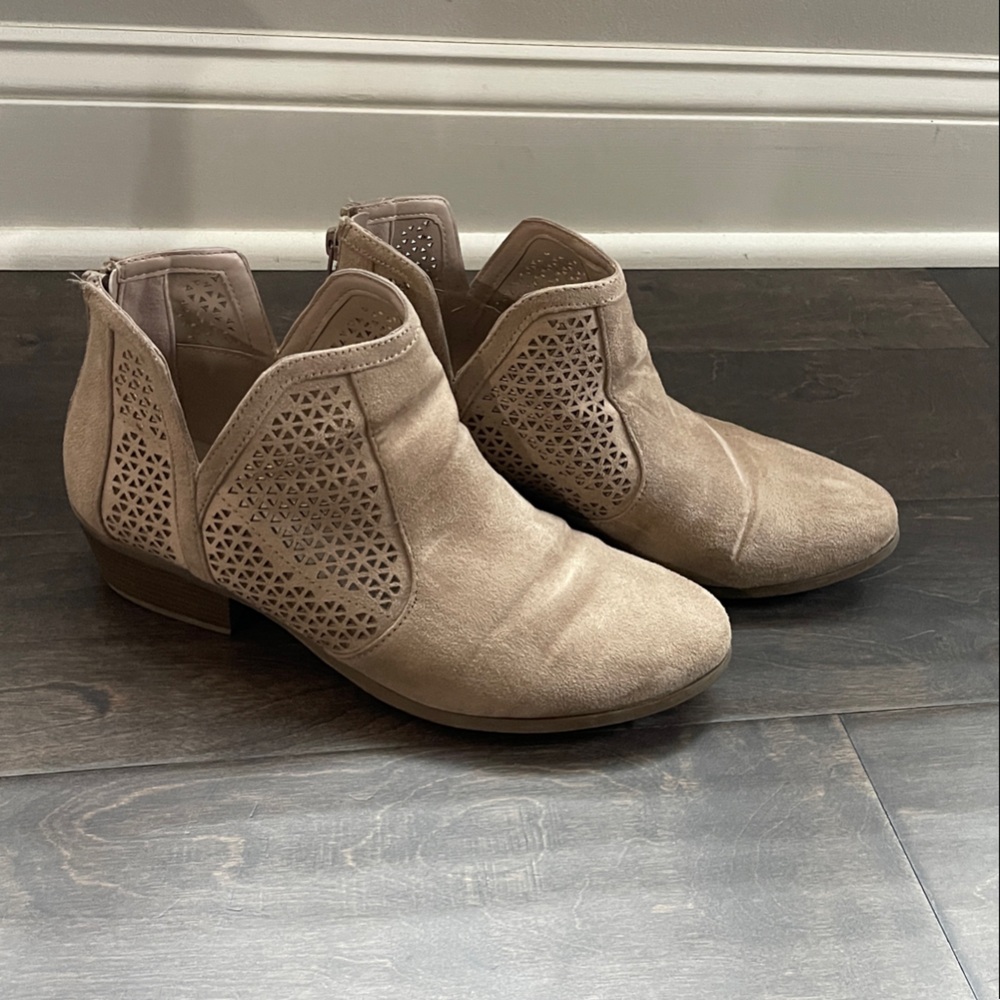 a.n.a Tan Ankle Boots